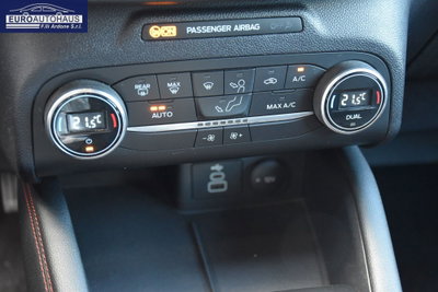 Ford Kuga 1.5 EcoBlue 120 CV 2WD ST-Line (13)
