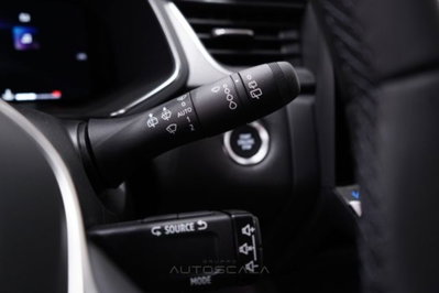 Renault Captur 1.2 eco-g Techno 120cv (17)