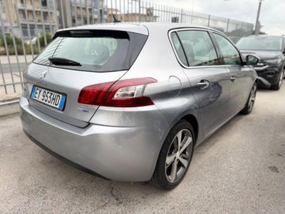 Peugeot 308 BlueHDi 150 S&S Allure (4)