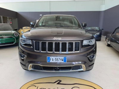Jeep Grand Cherokee 3.0 V6 CRD 250 CV Multijet II Overland (2)
