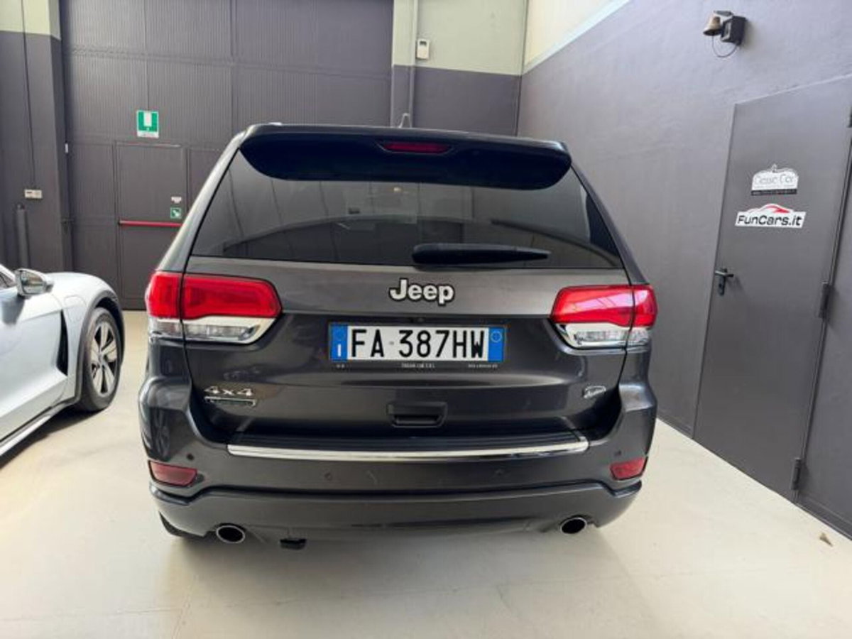 Jeep Grand Cherokee 3.0 V6 CRD 250 CV Multijet II Overland (5)