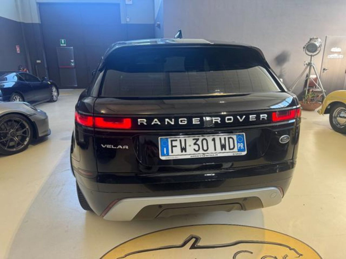 Land Rover Range Rover Velar 2.0D I4 180 CV (5)