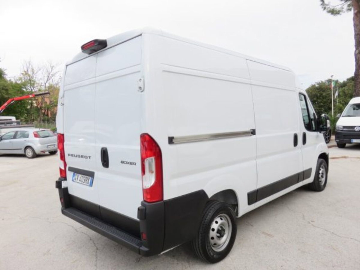 Peugeot Boxer Furgone 435 2.2 BlueHDi 140 S&S PM-TM Furgone Premium (4)