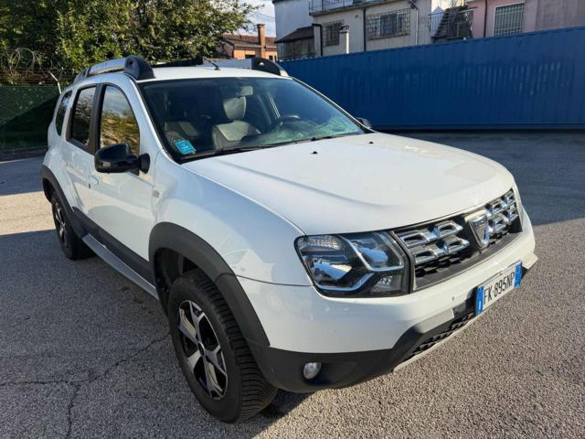 Dacia Duster 1.2 TCe 125 CV S&S 4x2 Serie Speciale Brave (17)