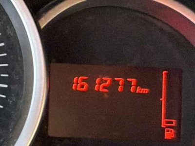 Dacia Duster 1.2 TCe 125 CV S&S 4x2 Serie Speciale Brave (2)