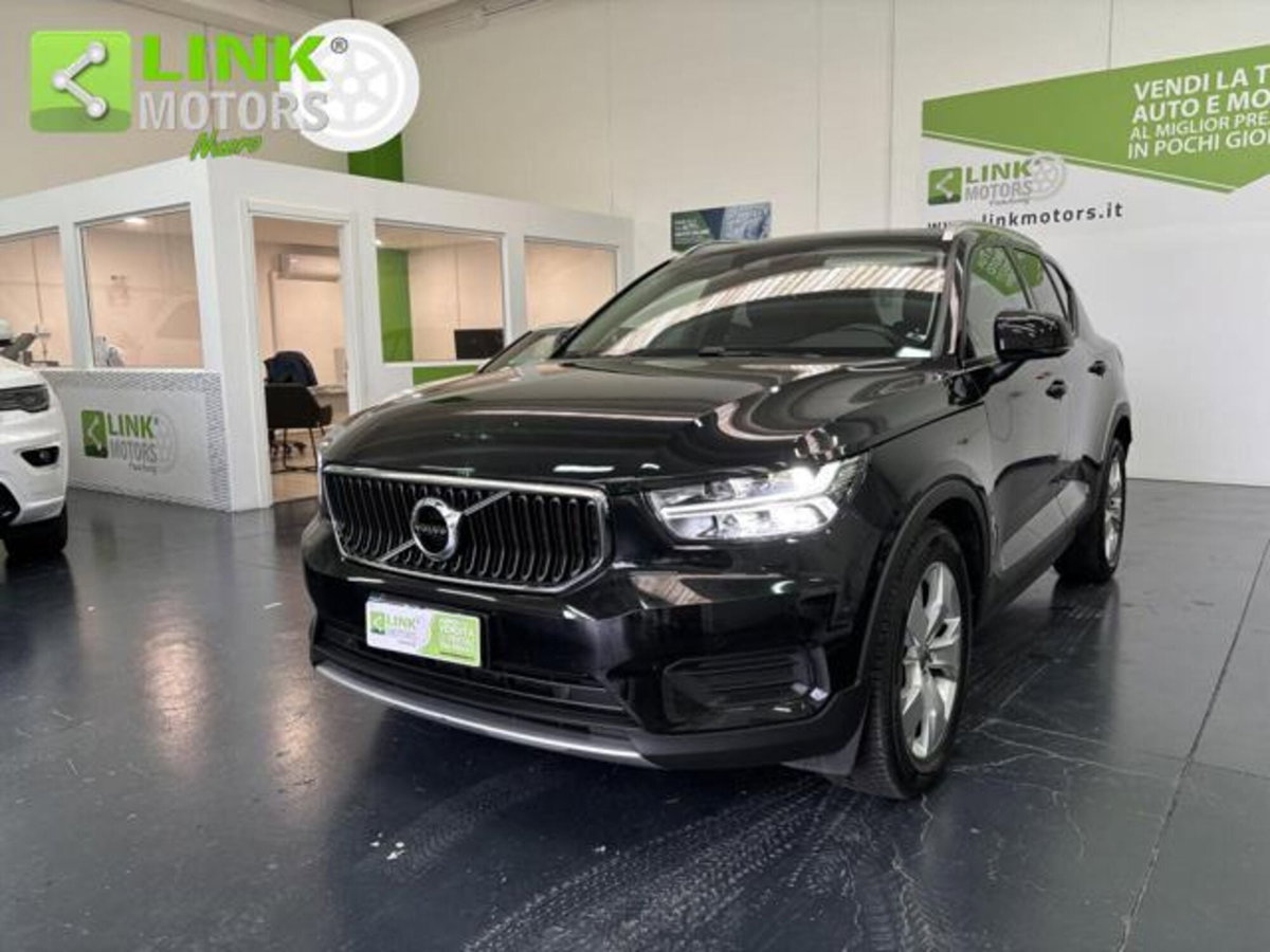 Volvo XC40 D3 AWD Momentum