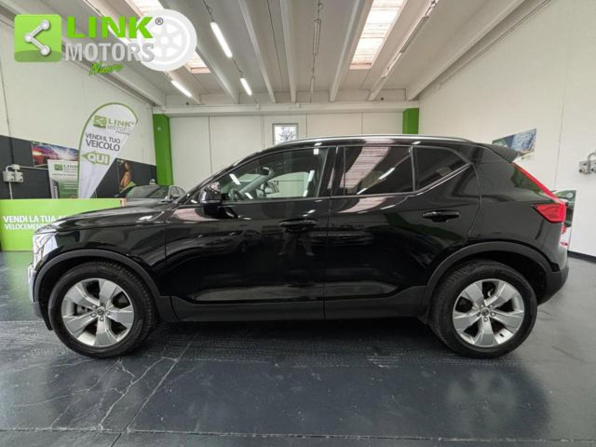 Volvo XC40 D3 AWD Momentum (2)