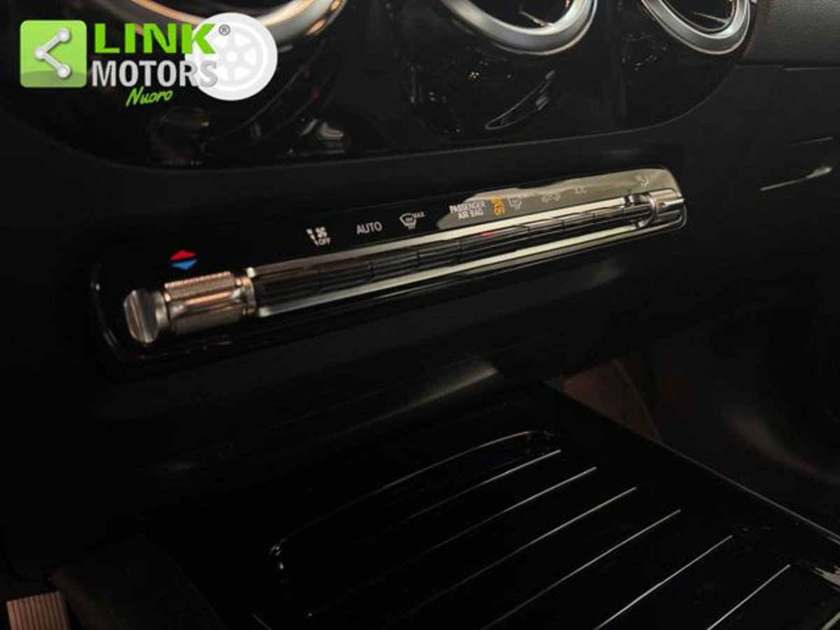 Mercedes-Benz Classe B 180 d Automatic Executive (19)