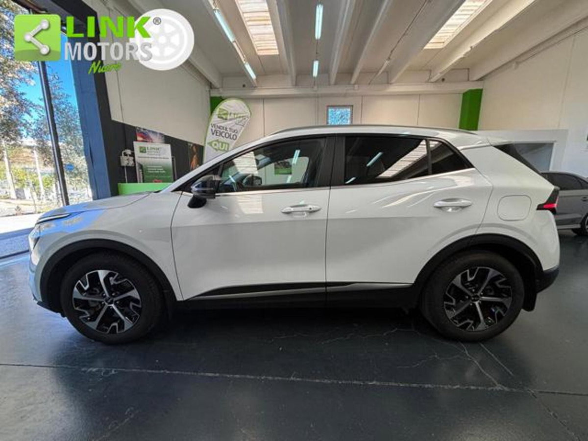 Kia Sportage 1.6 TGDi HEV AT Style (2)