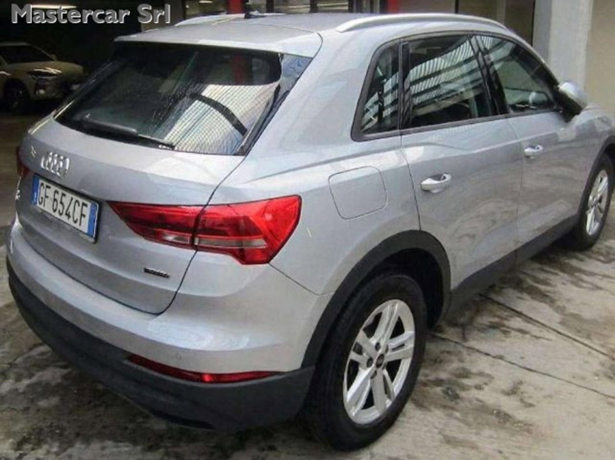Audi Q3 35 2.0 tdi Business Advanced s-tronic (4)