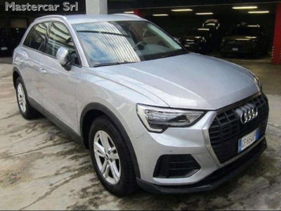 Audi Q3 35 2.0 tdi Business Advanced s-tronic (5)