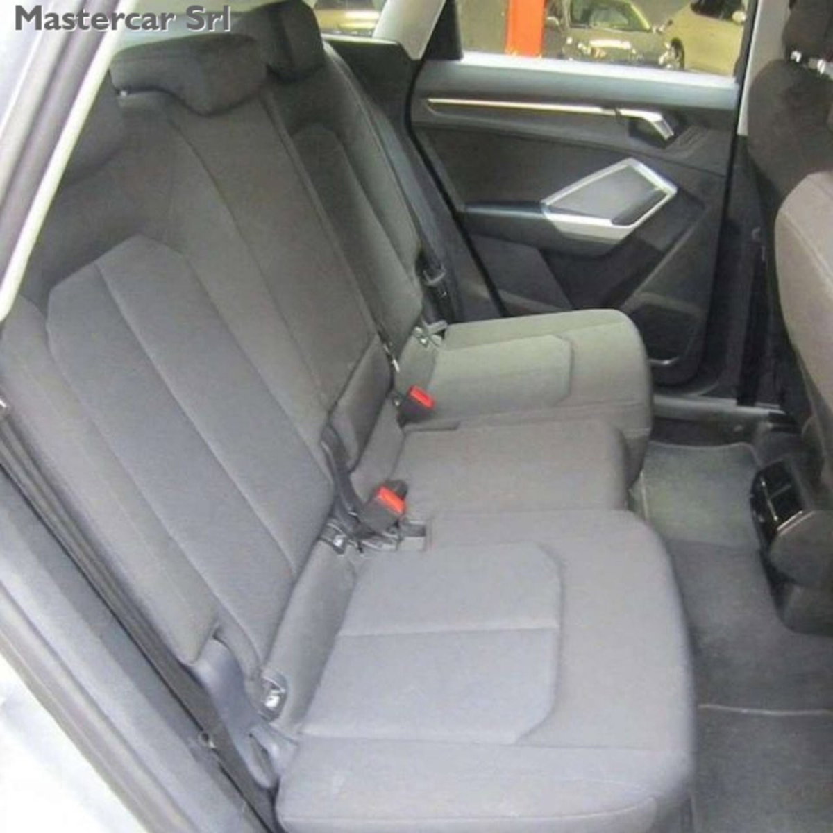 Audi Q3 35 2.0 tdi Business Advanced s-tronic (7)
