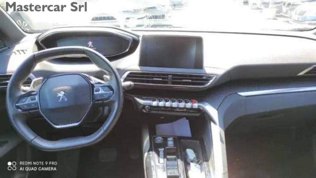 Peugeot 3008 PureTech Turbo 130 S&S Active Pack (14)