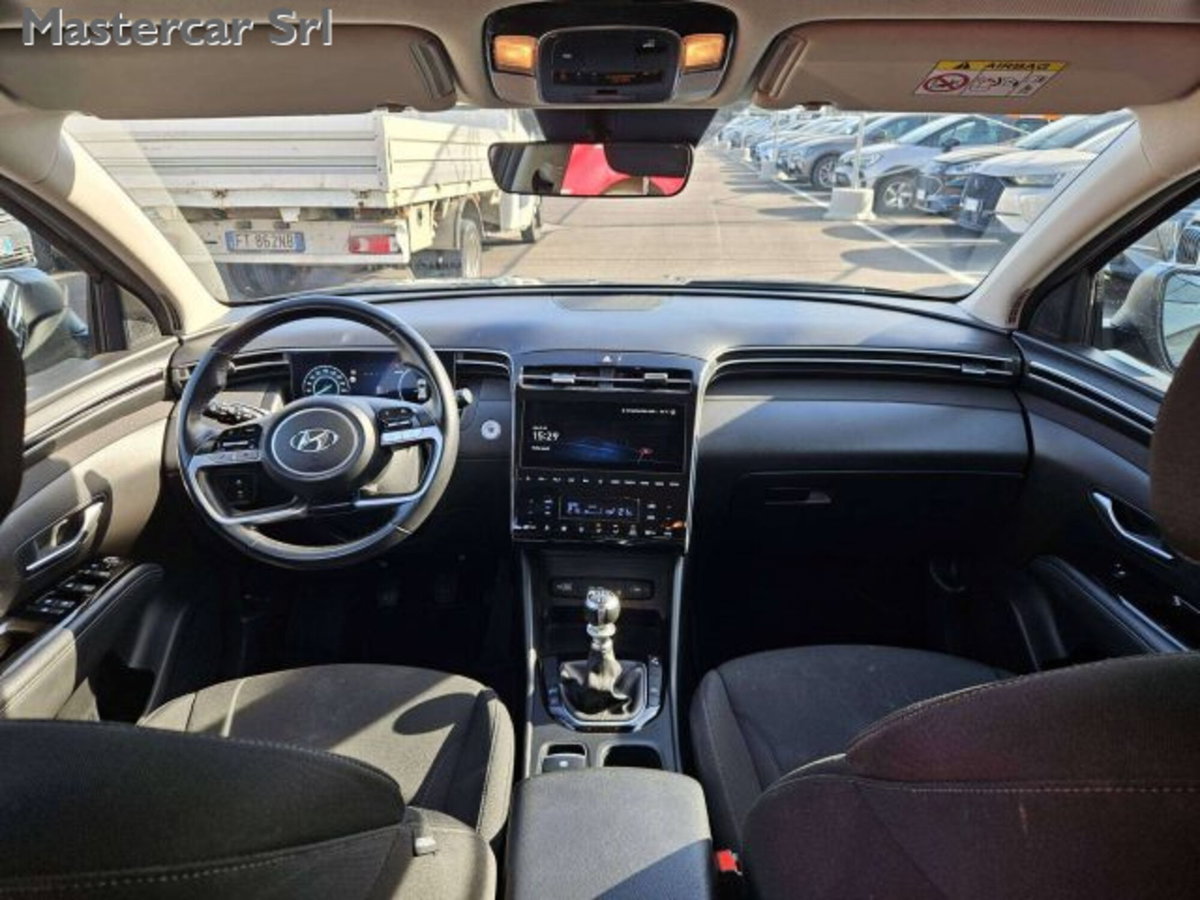 Hyundai Tucson 1.6 crdi 48V Xline 2wd dct (10)