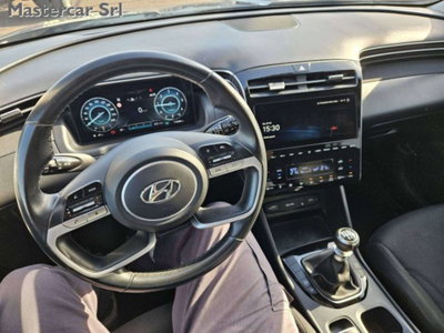Hyundai Tucson 1.6 crdi 48V Xline 2wd dct (15)
