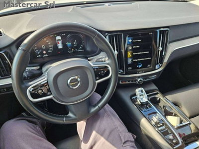 Volvo V60 T6 Recharge AWD Plug-in Hybrid Inscription (13)