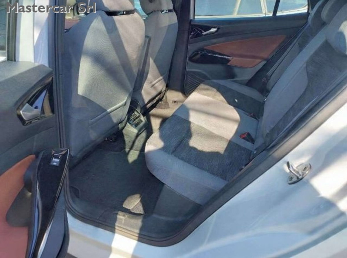 Volkswagen ID.5 77 kWh Pro 286cv (6)