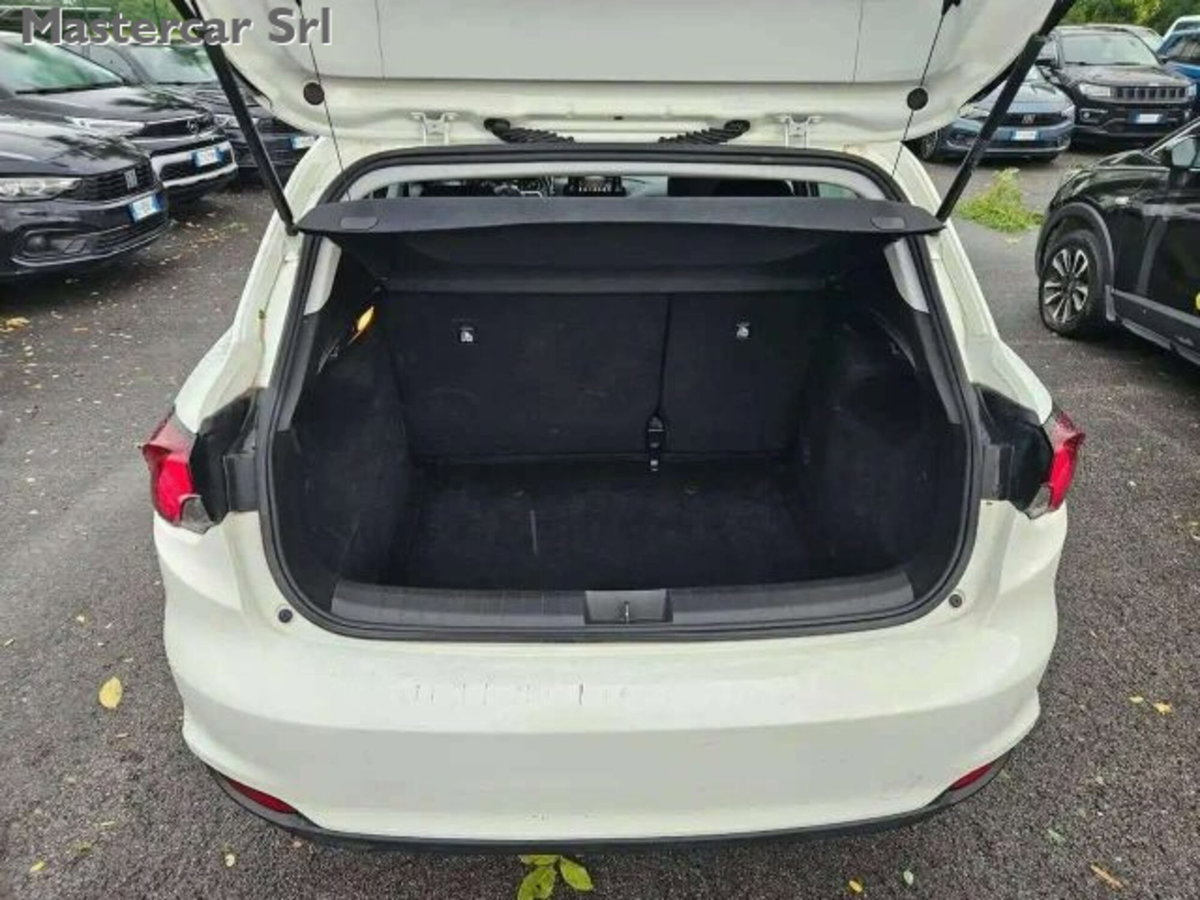 Fiat Tipo Tipo 5p 1.0 t3 Cross 100cv (13)