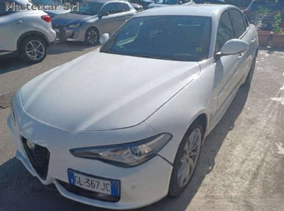 Alfa Romeo Giulia 2.0 Turbo 200 CV AT8 Sprint (2)