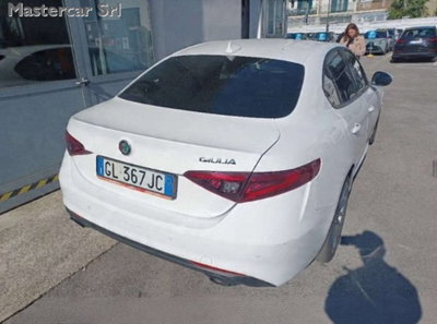Alfa Romeo Giulia 2.0 Turbo 200 CV AT8 Sprint (4)