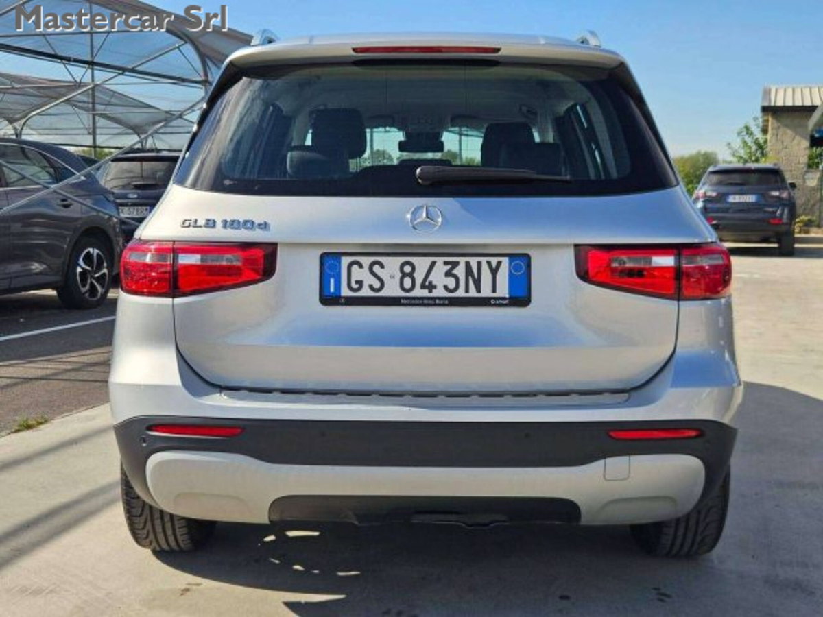 Mercedes-Benz GLB 180 d Business Extra auto 7p.ti (5)