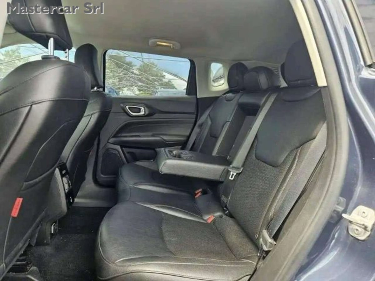 Jeep Compass 1.3 turbo t4 phev Trailhawk 4xe auto (10)