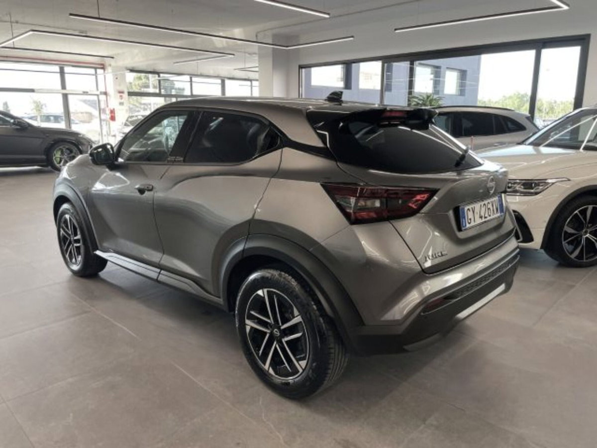 Nissan Juke 1.0 dig-t N-Connecta 114cv (5)