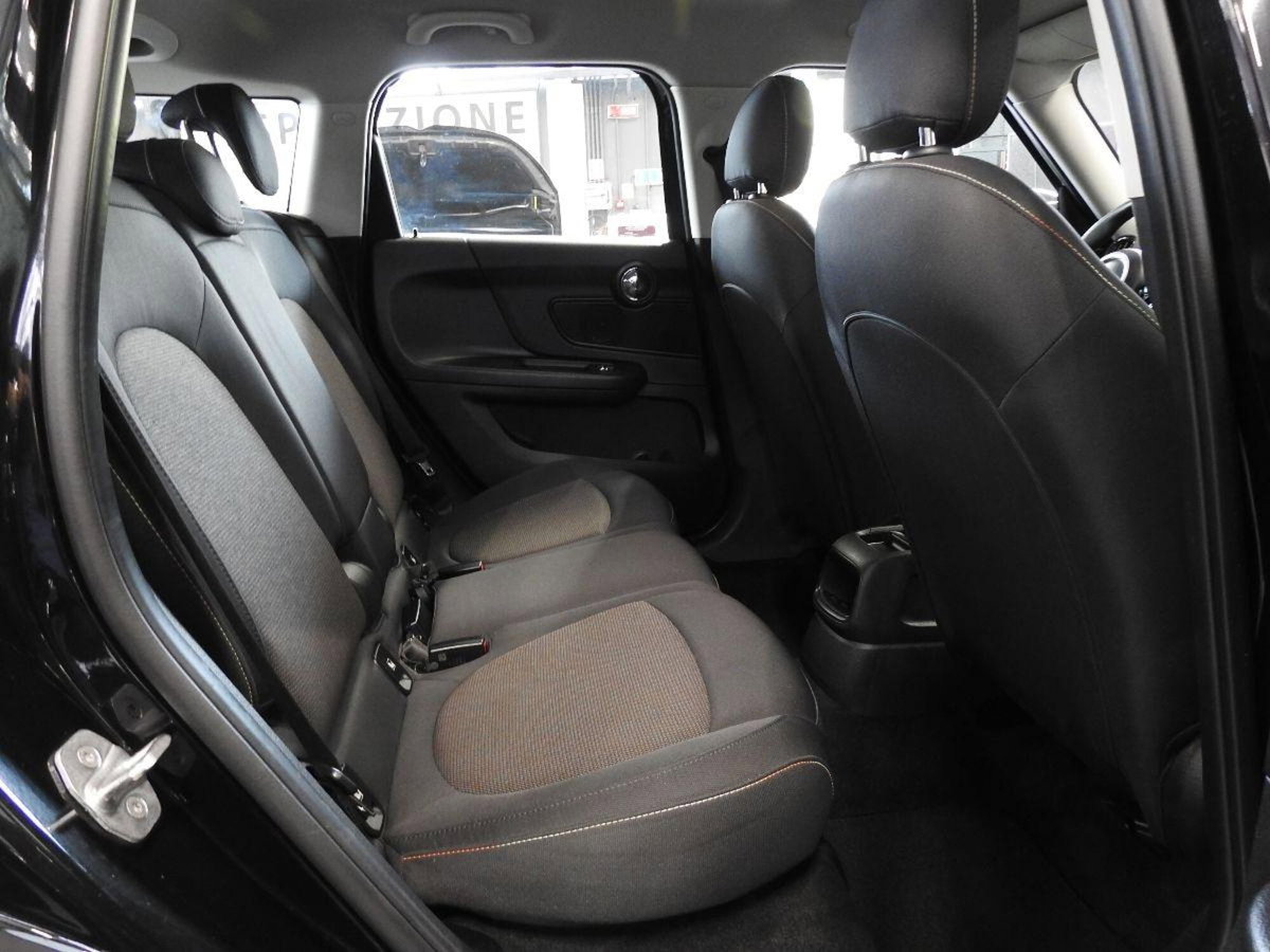 MINI Mini Countryman 1.5 One Hype Countryman (17)