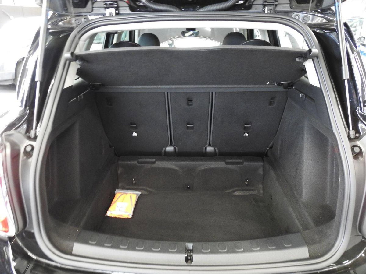 MINI Mini Countryman 1.5 One Hype Countryman (18)