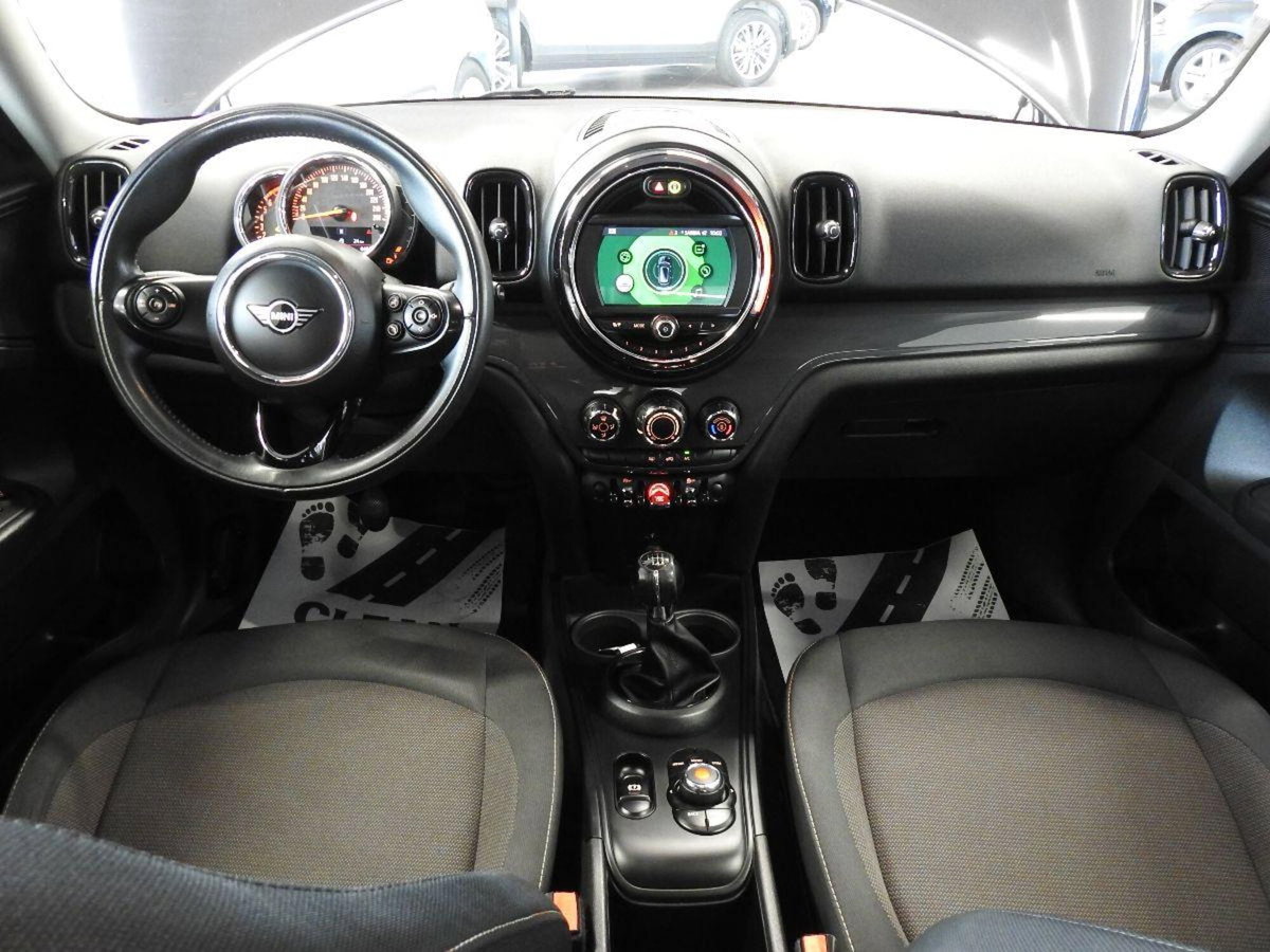 MINI Mini Countryman 1.5 One Hype Countryman (19)