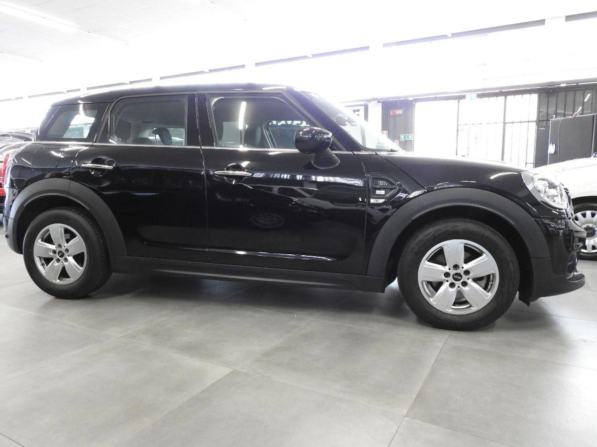 MINI Mini Countryman 1.5 One Hype Countryman (7)
