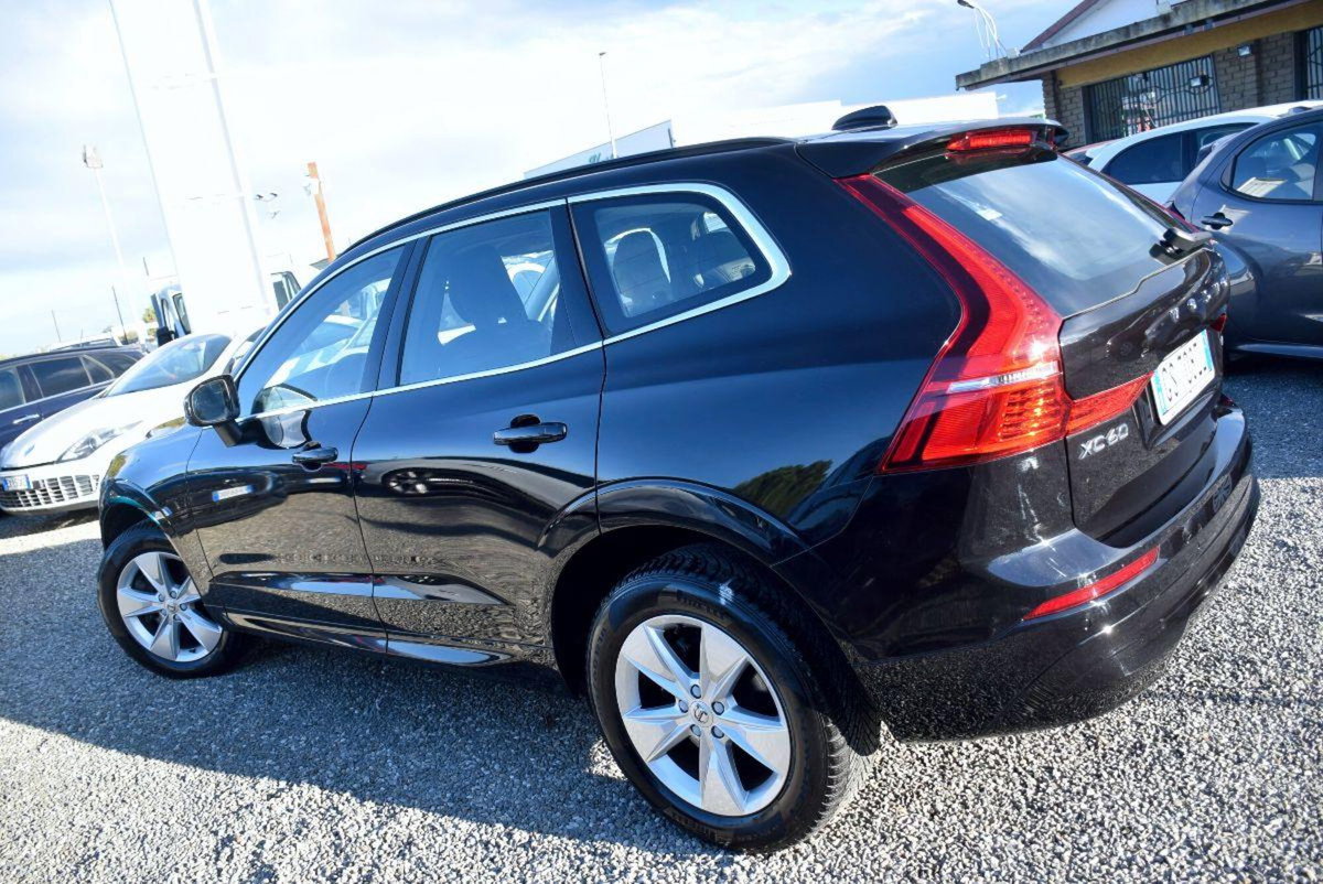 Volvo XC60 B4 automatico Core (15)