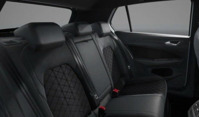 Volkswagen Golf Variant 1.5 eTSI 150 CV EVO ACT DSG R-Line (8)