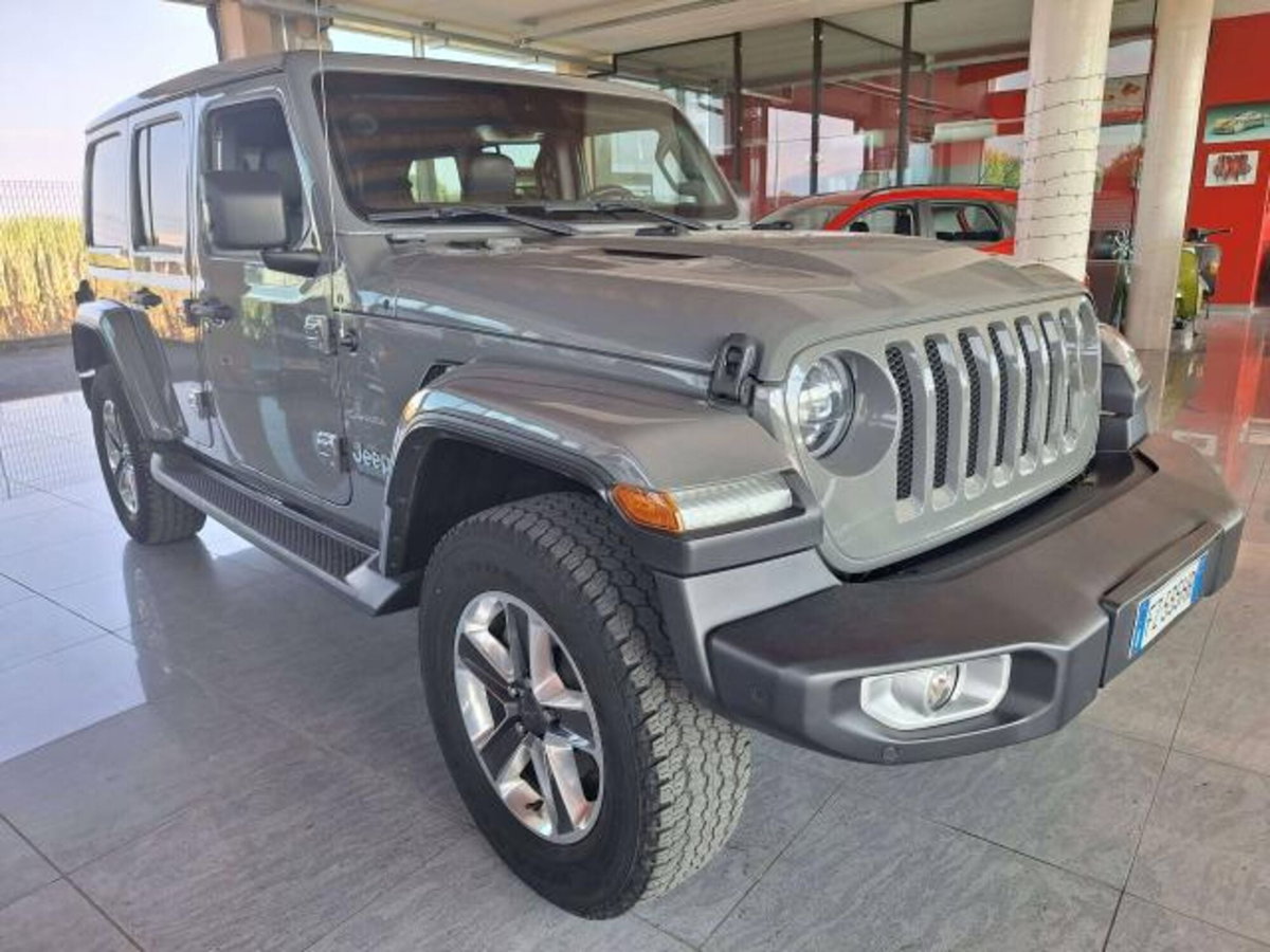 Jeep Wrangler Unlimited 2.2 Mjt II Sahara