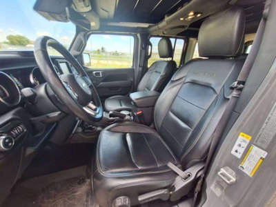 Jeep Wrangler Unlimited 2.2 Mjt II Sahara (13)