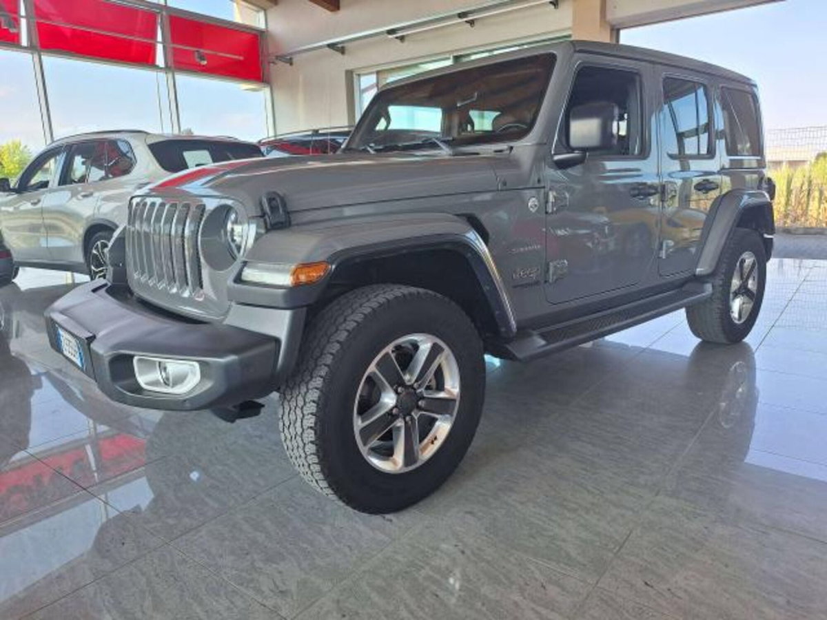 Jeep Wrangler Unlimited 2.2 Mjt II Sahara (6)