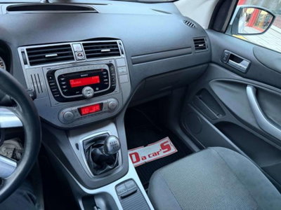 Ford Kuga 2.0 TDCI 140 CV 2WD Titanium (14)