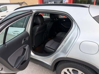 Mercedes-Benz GLA SUV 200 CDI Executive (7)