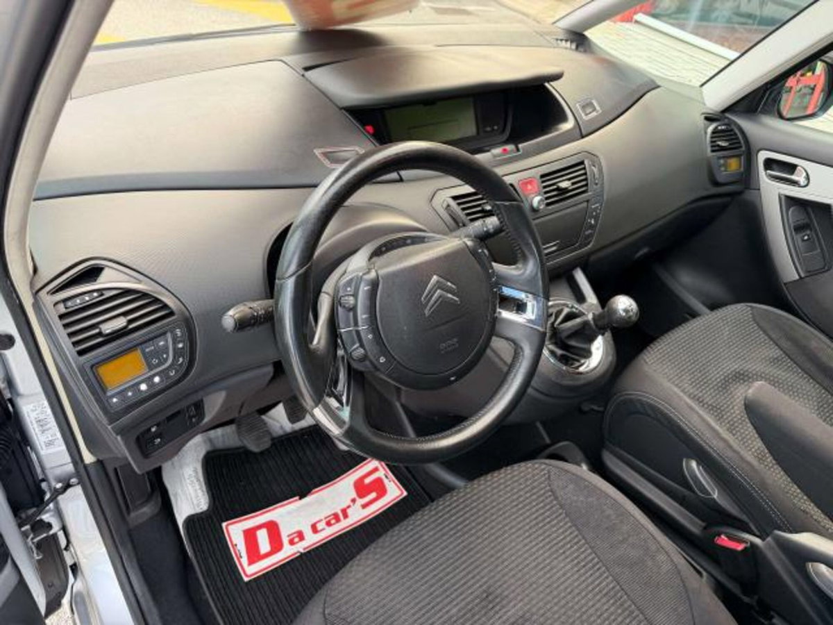 Citroen C4 Picasso 1.6 HDi 110 FAP Ideal (13)
