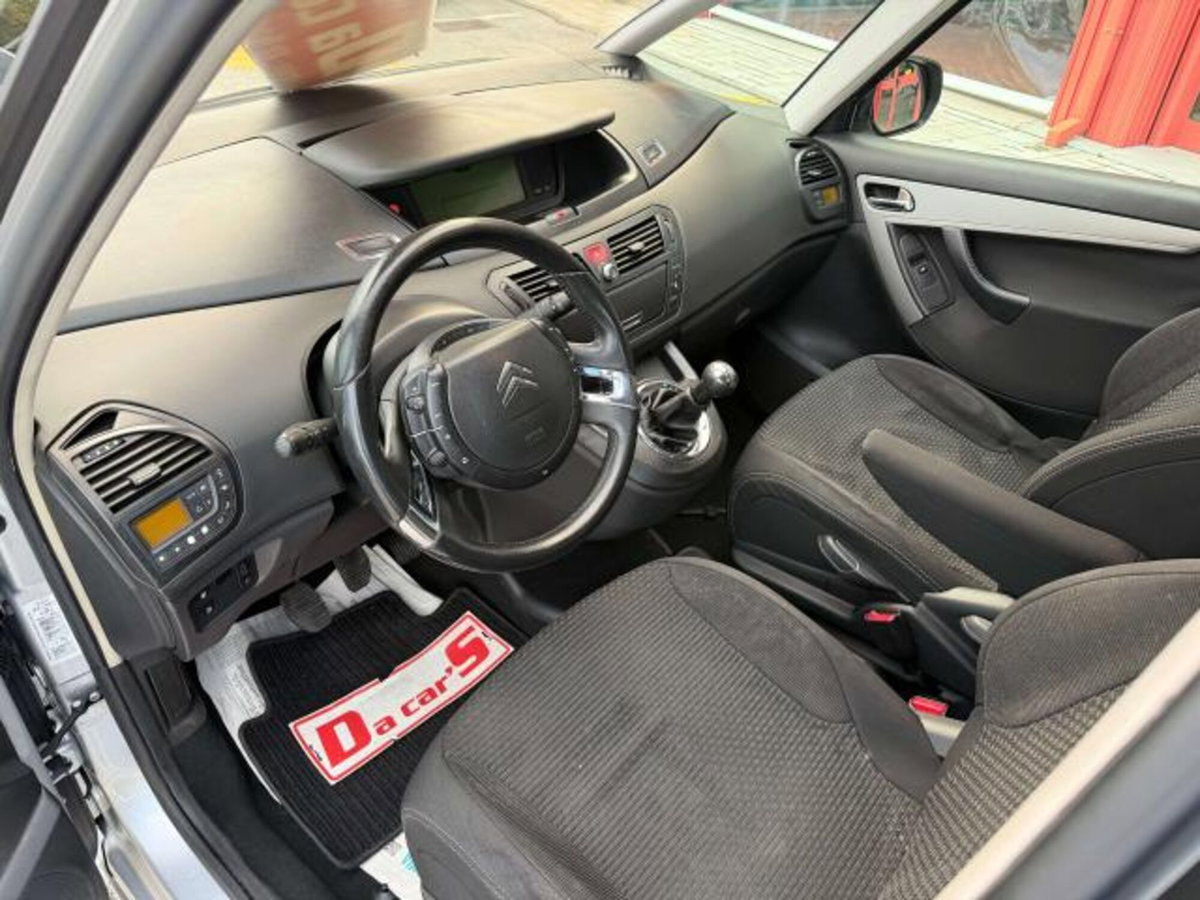 Citroen C4 Picasso 1.6 HDi 110 FAP Ideal (2)