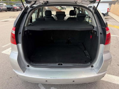 Citroen C4 Picasso 1.6 HDi 110 FAP Ideal (6)