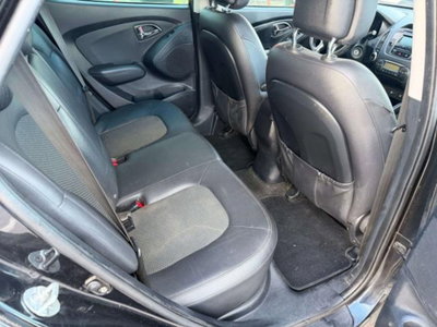 Hyundai ix35 1.7 CRDi 2WD Classic (10)