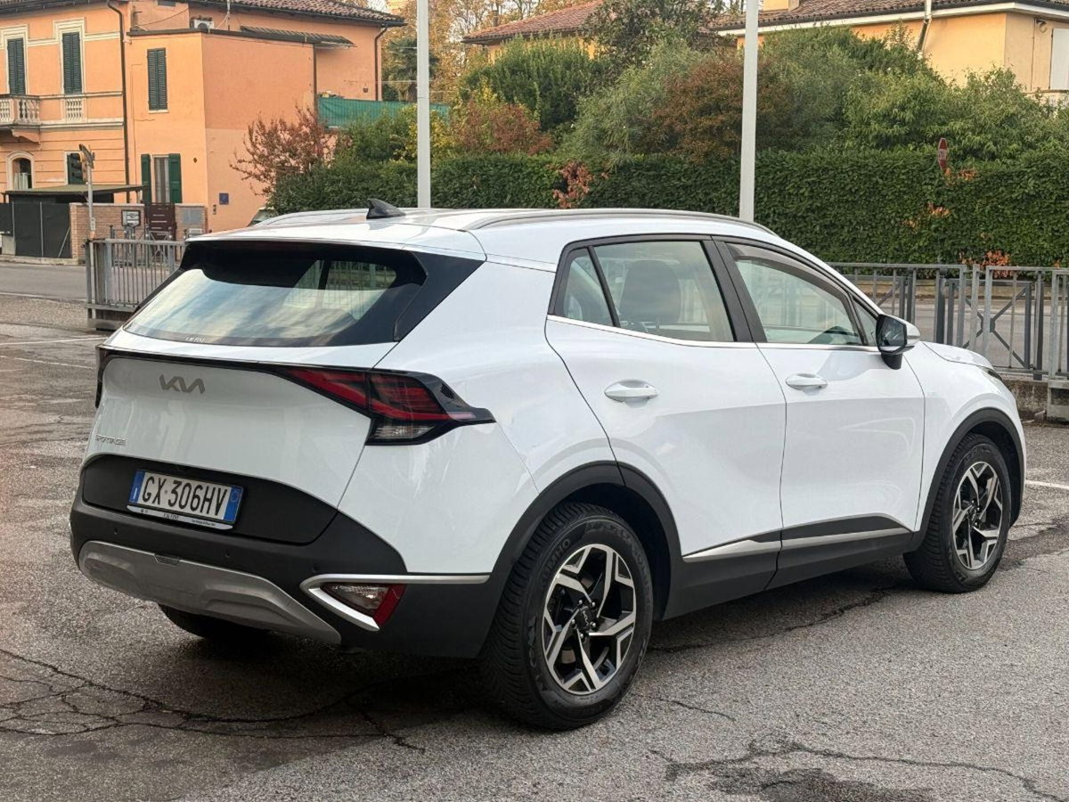 Kia Sportage 1.6 CRDI 136 DCT7 2WD Mild Hybrid Black Edition (3)