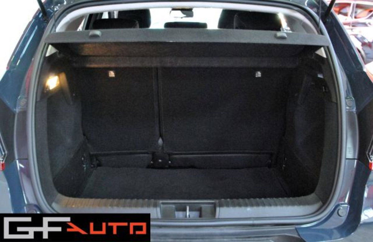 Renault Captur TCe 90 CV Equilibre (12)