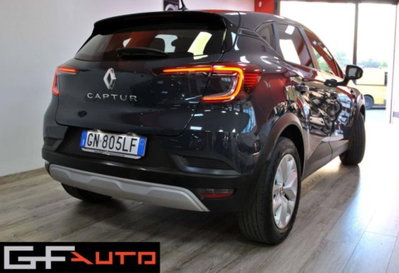 Renault Captur TCe 90 CV Equilibre (3)
