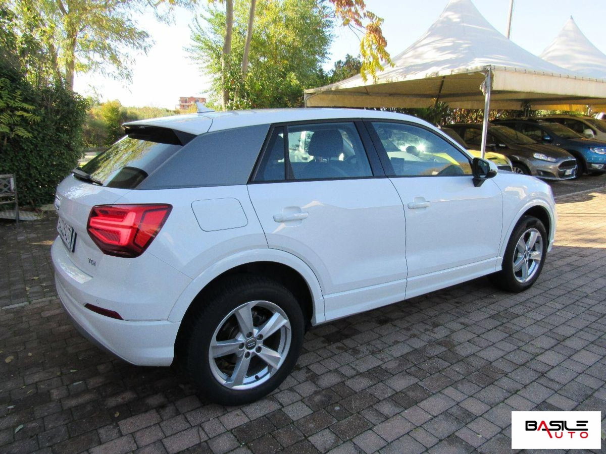 Audi Q2 Q2 1.6 TDI S line Edition (6)