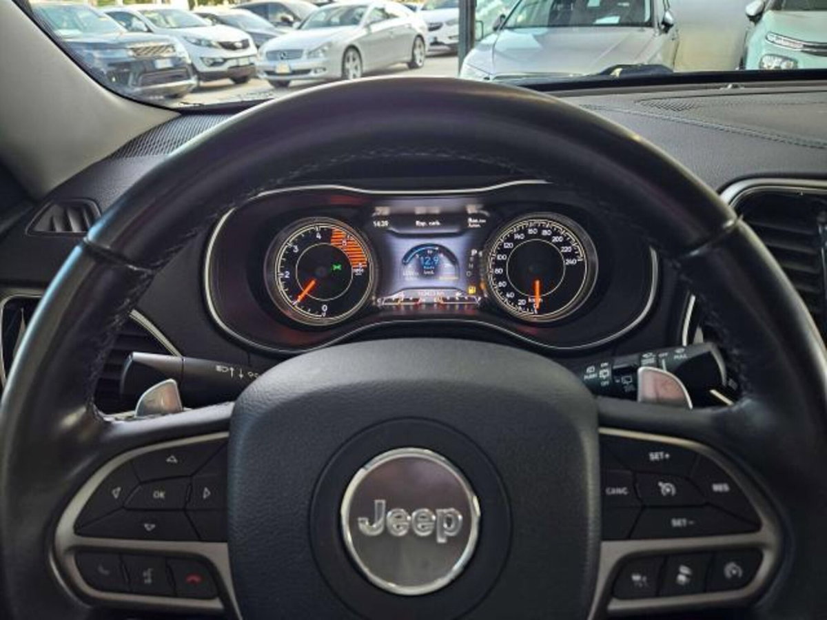 Jeep Cherokee 2.2 Mjt Limited (13)