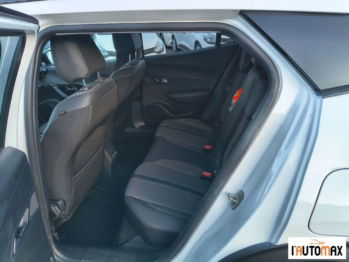Peugeot 2008 BlueHDi 110 S&S Allure (15)