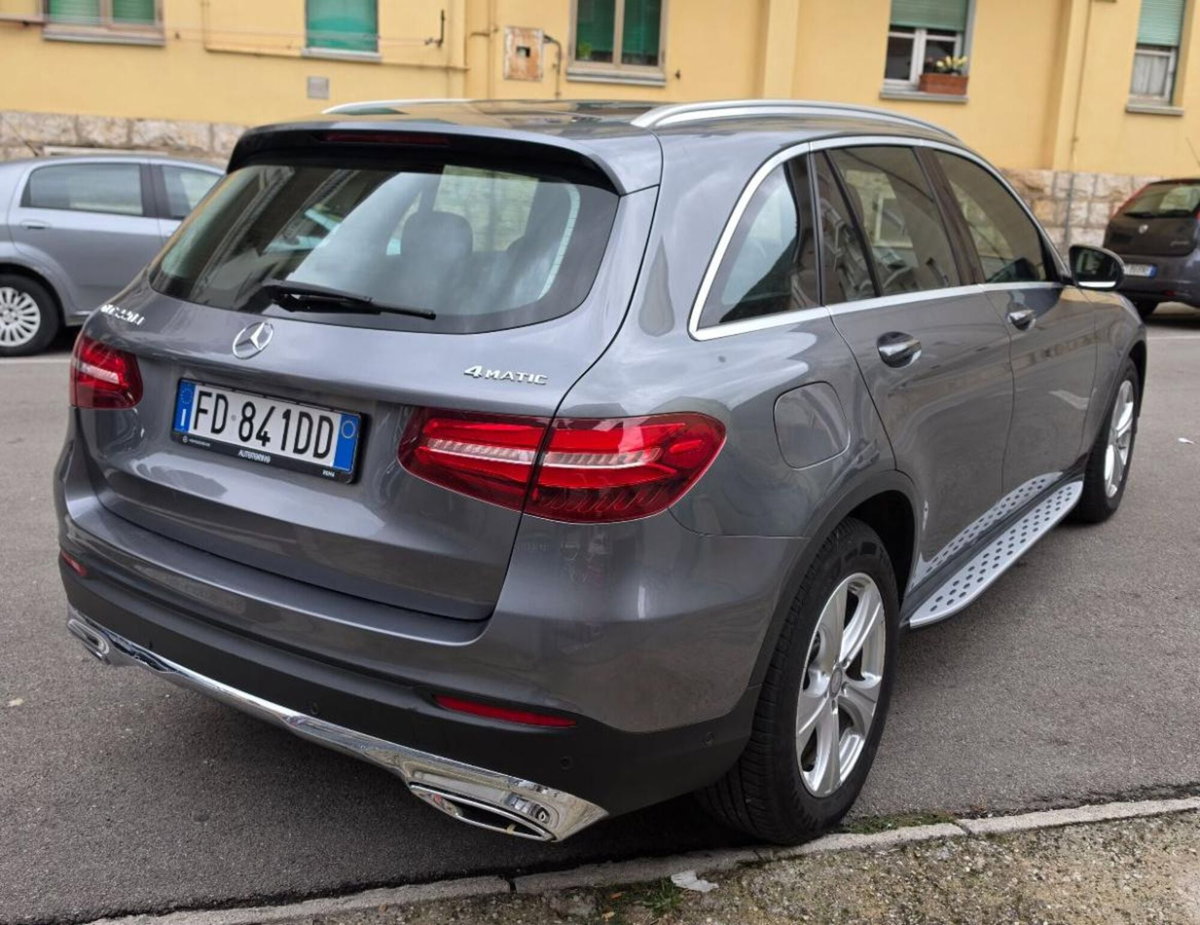 Mercedes-Benz GLC Coupé 220 d 4Matic Coupé Executive (9)