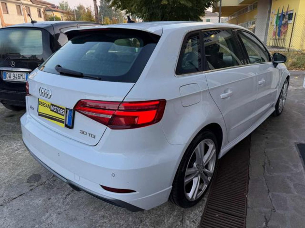 Audi A3 Sportback 30 TDI S tronic Admired (10)